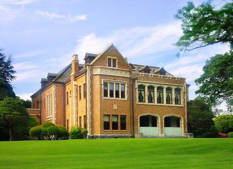 2023/03/mansion-with-rich-heritage-and-immense-historical-significance-1.jpg